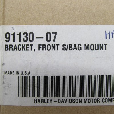 Harley-Davidson OEM NOS Front Saddlebag Mounting Bracket 91130-07