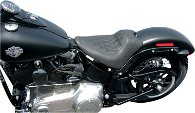 Mustang Wide Tripper Solo Front Seat 76762