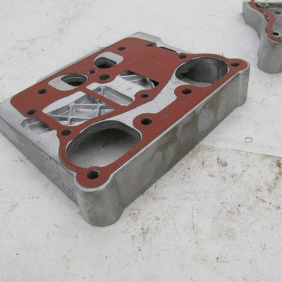 Pair Harley Davidson OEM Lower Rocker Box Housings Tring Dyna 17543-99