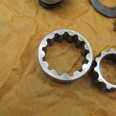 Harley Davidson OEM Oil Pump Housing w/ Gears Cover / Body Twin Cam 26