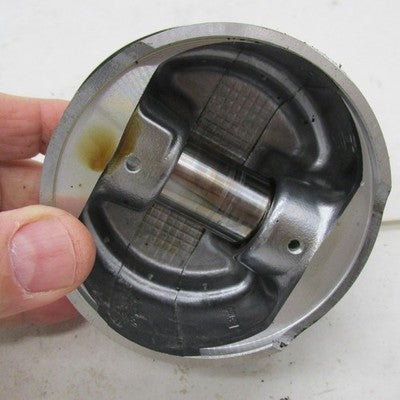 Harley Davidson OEM Stock Pair 99-06 Twin Cam 88ci Pistons 22095-99B