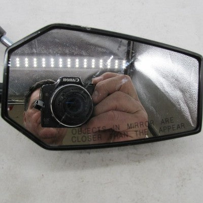 Pair of Harley-Davidson OEM Black Dominion Mirrors *Right is Cracked*