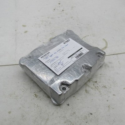 Pair of Harley Davidson OEM Top Rocker Box Covers Twin Cam 2010-2016 1
