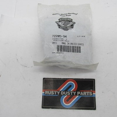 Lot of 5 Harley-Davidson OEM NOS 4-Position Male Connectors 72205-94