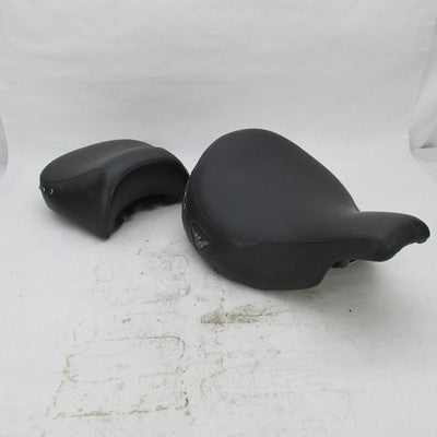 Harley OEM Sundowner Solo Seat Street Glide w/ Passenger Seat 97-01 51