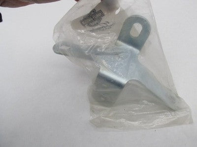 Harley-Davidson Genuine NOS Top Engine Mounting Bracket 16852-83A
