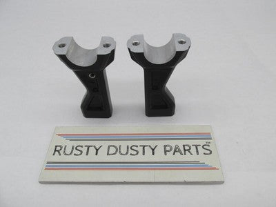 Pair of Harley Davidson Black Handlebar 4.5 Inch 4" Risers Bottom Port