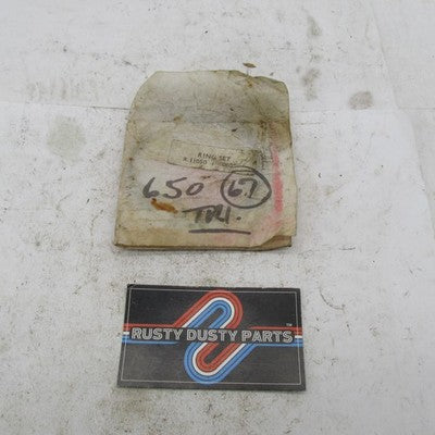 Set of 3 Hepolite OEM NOS 3 Piston Set Triumph 650cc + .080 R11050 for