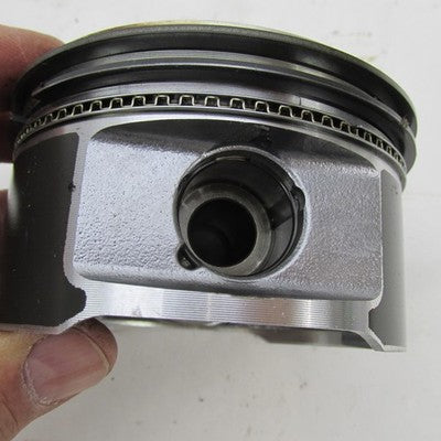 Pair of Harley-Davidson OEM 99-06 Twin Cam 88 Pistons 22095-99A