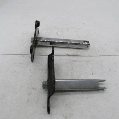 Harley OEM Lft+Right Peg Mounting Kit w/ Peg Support Brackets 49019-95