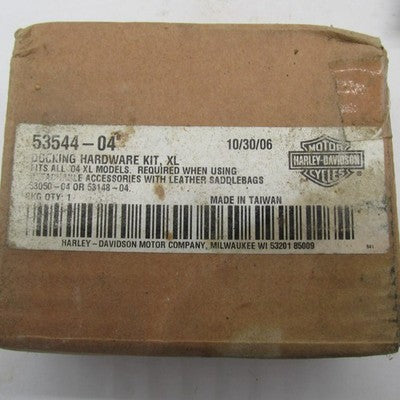 Genuine Harley-Davidson OEM NOS XL Detachables Docking Hardware Kit 53