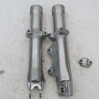 Pair of Harley OEM 91-99 FXDWG Dyna Wide Glide G588 L/R 41mm Lower For