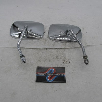 Pair of Harley OEM Chrome Short Stem Mirrors *1 is Cracked* 91875-88 9