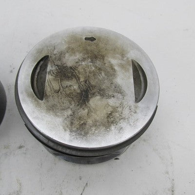 Pair of Harley OEM Stock 99-06 Twin Cam 88 Pistons STD Bore 22095-99A