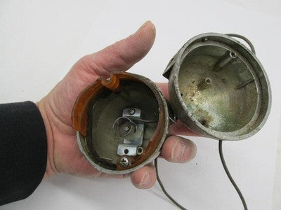 Pair of Harley Davidson Genuine Vintage Yankee 1030 Chrome Turn Signal