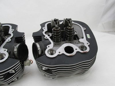Indian OEM Engine Cylinder Head Pair, Front and Rear, Black 3022668 30