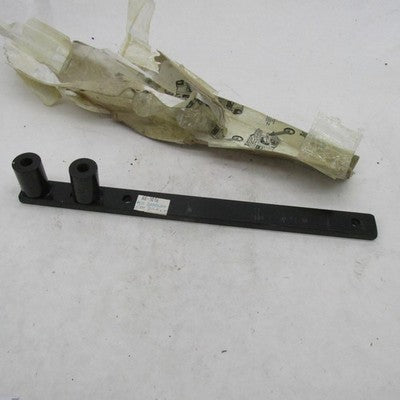 Cycle Shack OEM NOS BK-8 Frnt Shotgun Exhaust Mounting Bracket Harley