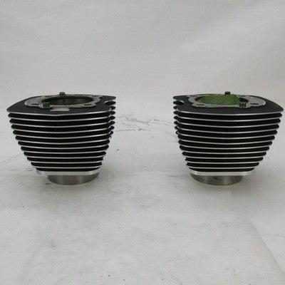 Pair of Harley Davidson OEM Stock 99-06 Twin Cam 88 Cylinder Jugs 1659