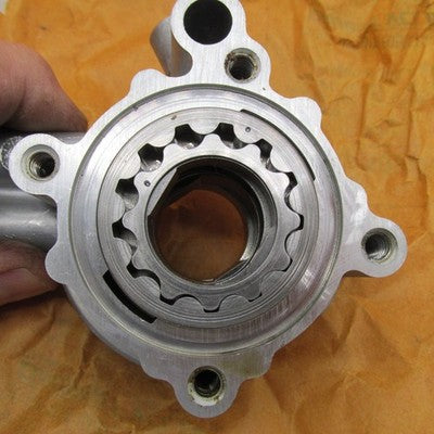 Harley Davidson OEM Oil Pump Housing w/ Gears Cover / Body Twin Cam 26