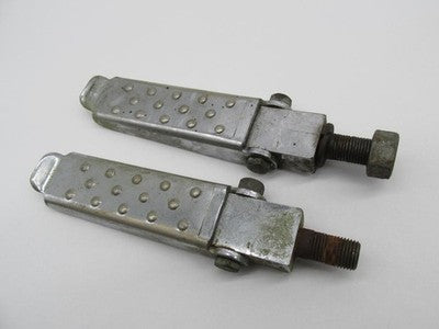 Pair of Harley Davidson Vintage Bobber Chopper Flat Dimpled Footpegs F