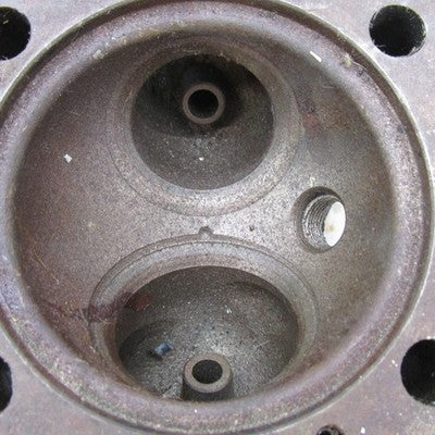 Harley Davidson OEM Ironhead 900cc Sportster Cylinder Heads 16682-71a