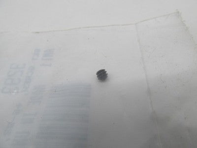 Lot of 2 Harley Davidson Genuine NOS Set Screws 3293