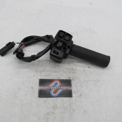 Harley OEM Right Throttle Handlebar Control Switch Assy. Touring Cruis