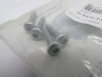 Lot of 4 Harley-Davidson OEM NOS 6-32 x 5/8" Torx Pan-Head Tapping Scr