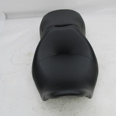 Harley Davidson Genuine NOS NIB Studded Low Reach Seat Touring 5200003