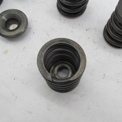 Lot of 4 Harley Genuine Engine Valve Springs w/ Top Retainers 18201-57