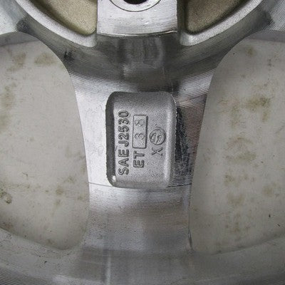 Pair of Milanni 15" x 6.5" Chrome Trike Wheel Tri Glide 185/60R15 Tire