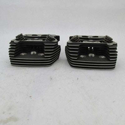 Pair of Harley Davidson OEM Twin Cam Cylinder Heads Black 16725-99 167
