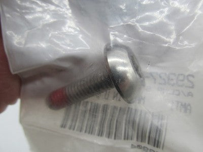 Harley-Davidson Genuine OEM NOS Air Cleaner Screw 29327-94