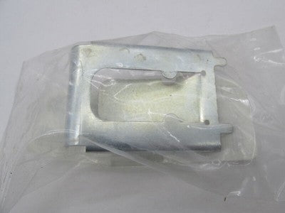 Harley-Davidson Genuine NOS Touring Turn Signal Module Clip 70447-01