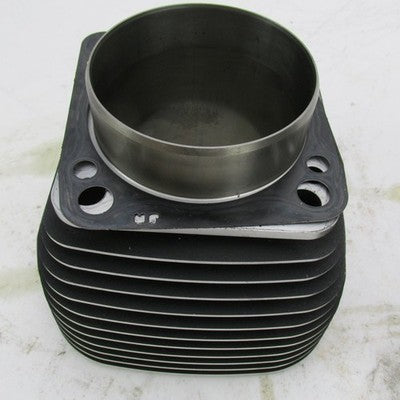 Pair of Harley Davidson OEM M8 Milwaukee Eight 107" Bored to 117" Cyli
