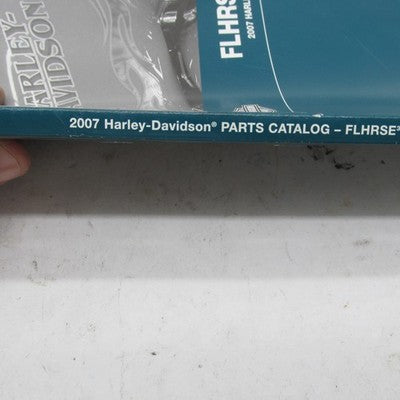 Harley-Davidson Genuine Official 2007 FLHRSE3 Model Parts Catalog 9943