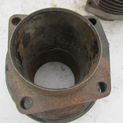 Pair of Harley Davidson OEM 1000cc Cylinder Jugs Barrels Pair Stock 3.
