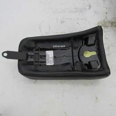 Harley OEM Solo Seat w/ Passenger Seat Pillion 10-17 Dyna 51503-10 515