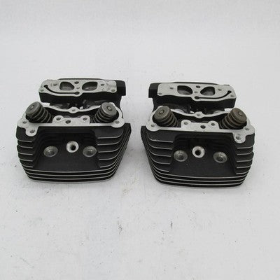 Pair of Harley Davidson OEM Twin Cam Cylinder Heads Black 16725-99 167