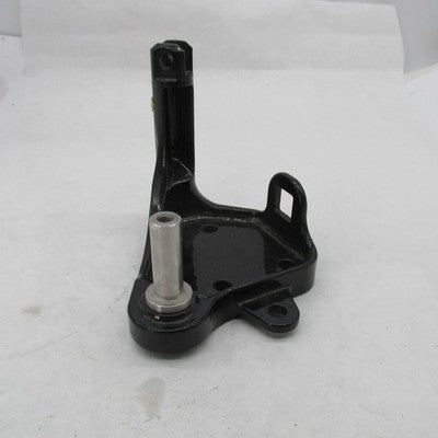 Harley OEM Softail Rocker Right Forward Foot Control Mount Bracket 425