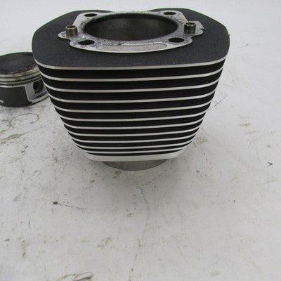 Harley Davidson OEM Twin Cam 88" Stock Cylinder Jug w/ Piston 16593-99