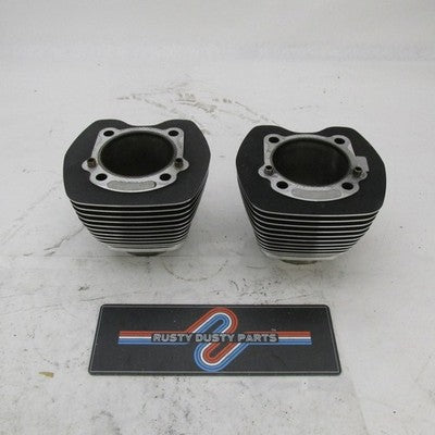 Pair of Harley Davidson OEM Stock 99-06 Twin Cam 88 Cylinder Jugs Blac