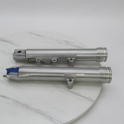 Pair of Harley OEM Front Fork Sliders 00-06 FXST Softail Dyna 46006-00