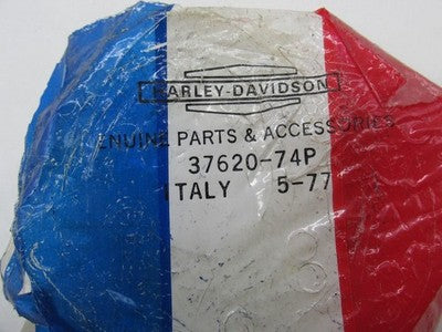 Harley Davidson Genuine NOS Clutch Hub Bearing Retainer Plate 37620-74
