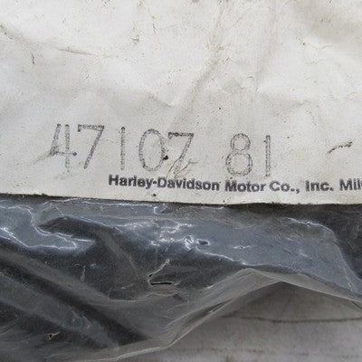 Harley OEM NOS 81-84 FLH FLHS FXWG Left Passenger Footrest Bracket 471