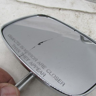 Pair of Harley OEM Chrome Short Stem Mirrors *1 is Cracked* 91875-88 9