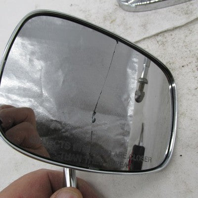 Pair of Harley OEM Chrome Short Stem Mirrors *1 is Cracked* 91875-88 9
