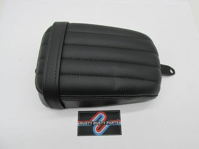 Harley-Davidson OEM NOS Tuck & Roll Rear Passenger Pillion Seat, Blac