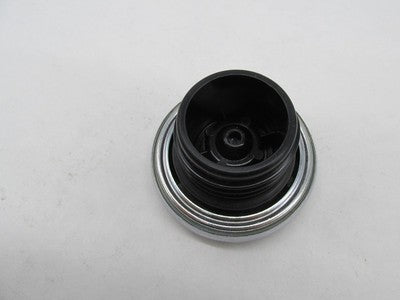 Harley-Davidson Genuine Stock Chrome Smooth Polished Top Gas Cap