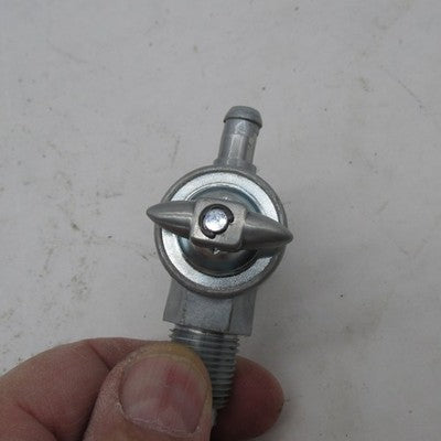 V-Twin  NPT Petcock Wing Type Zinc FL 65-74 FX 71-74 XL 55-74 Harley 3